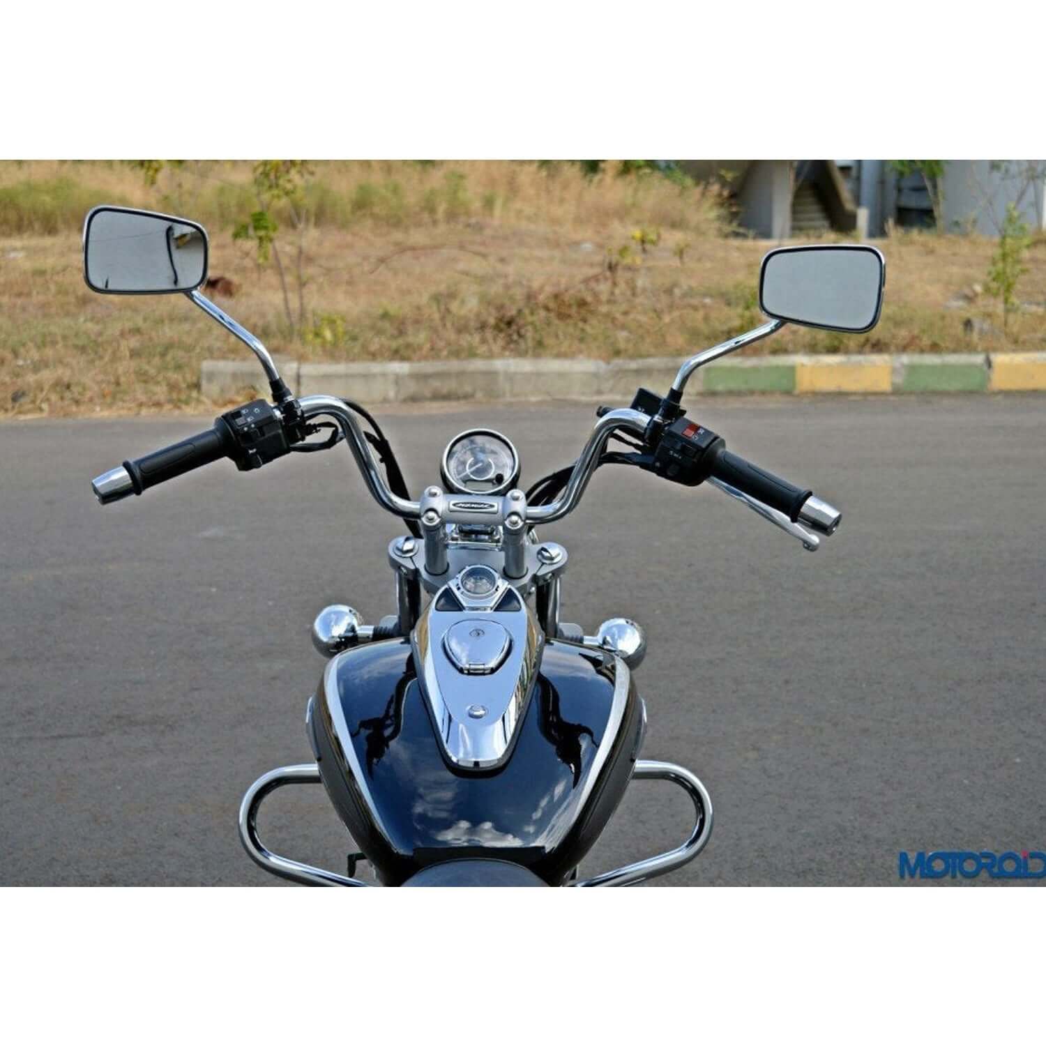 High-quality chrome rear view mirrors for Bajaj Avenger in Bangalore